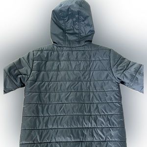 Under Armour Youth Large Ski/Winter Jacket. Black/Charcoal. Lightweight.